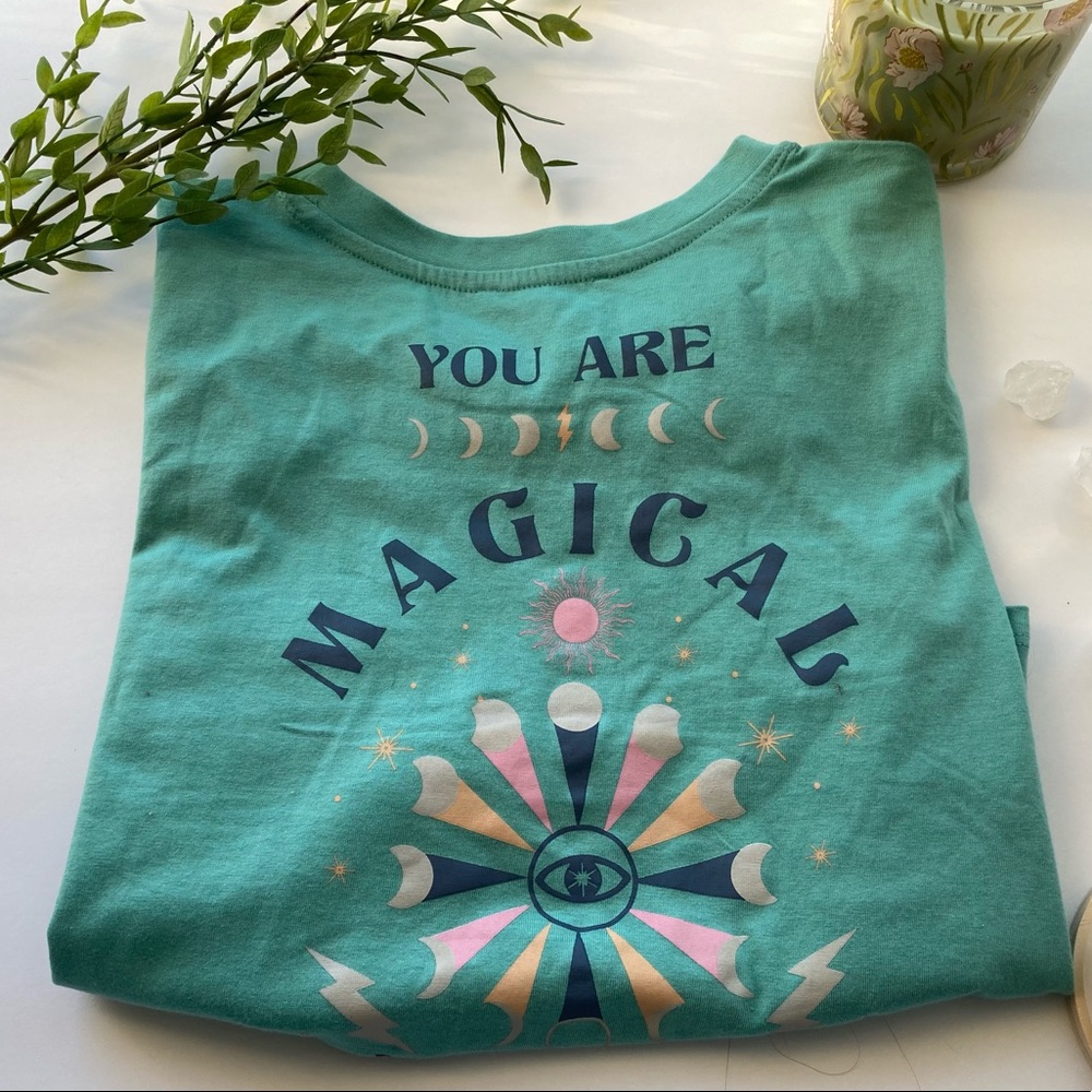 🌙NWT Messy Bun Just Chillin You Are Magical Shirt